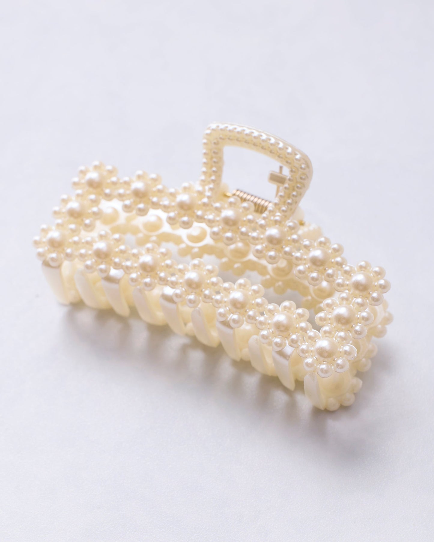 Flower - Pearl Hair Claw Clips - Josslyn by Wall to Wall