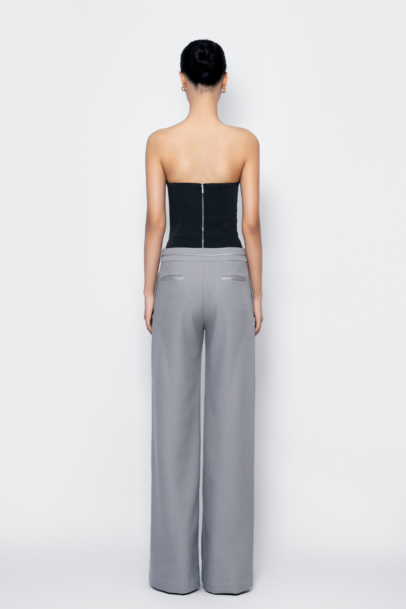 MODERN ELEGANCE JUMPSUIT IN BLACK GRAY