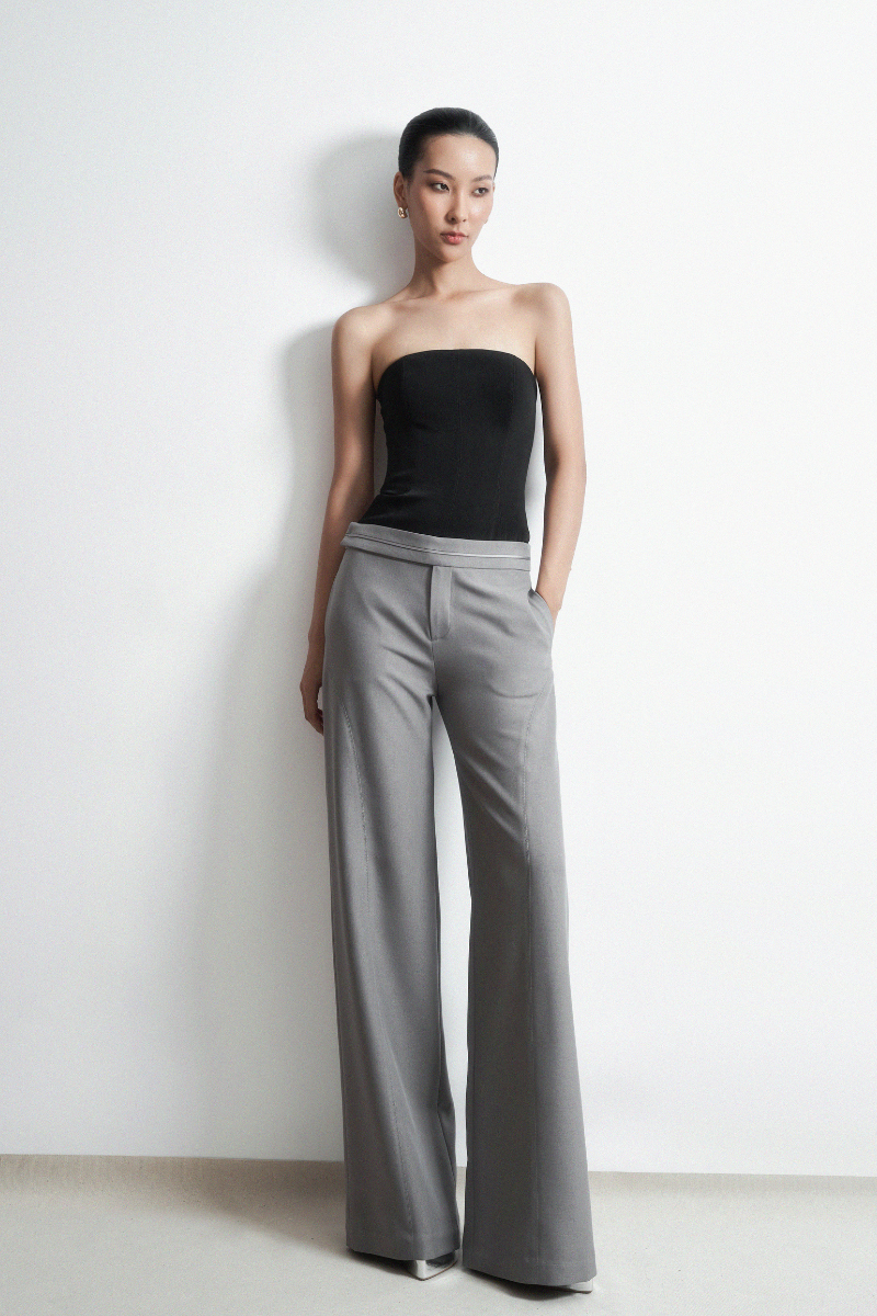 MODERN ELEGANCE JUMPSUIT IN BLACK GRAY