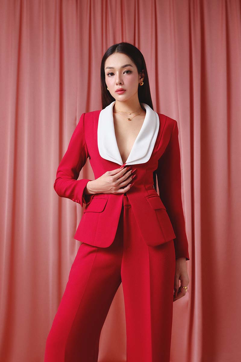 CRIMSON POWER SUIT SET