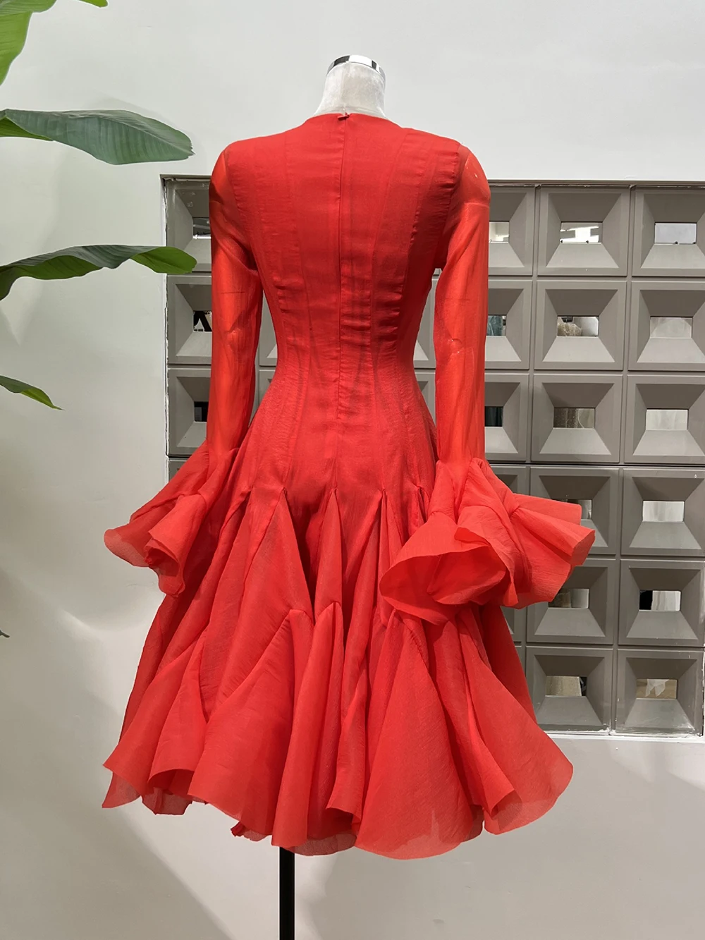 Elegant Ruffle Flare Sleeve Dress