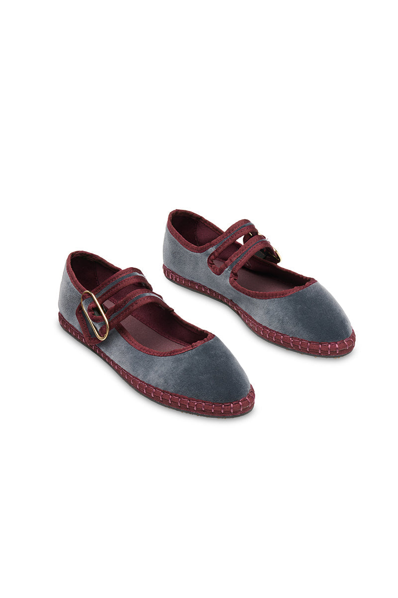 MATILDA FLATS IN GRAY WITH BURGUNDY PIPING