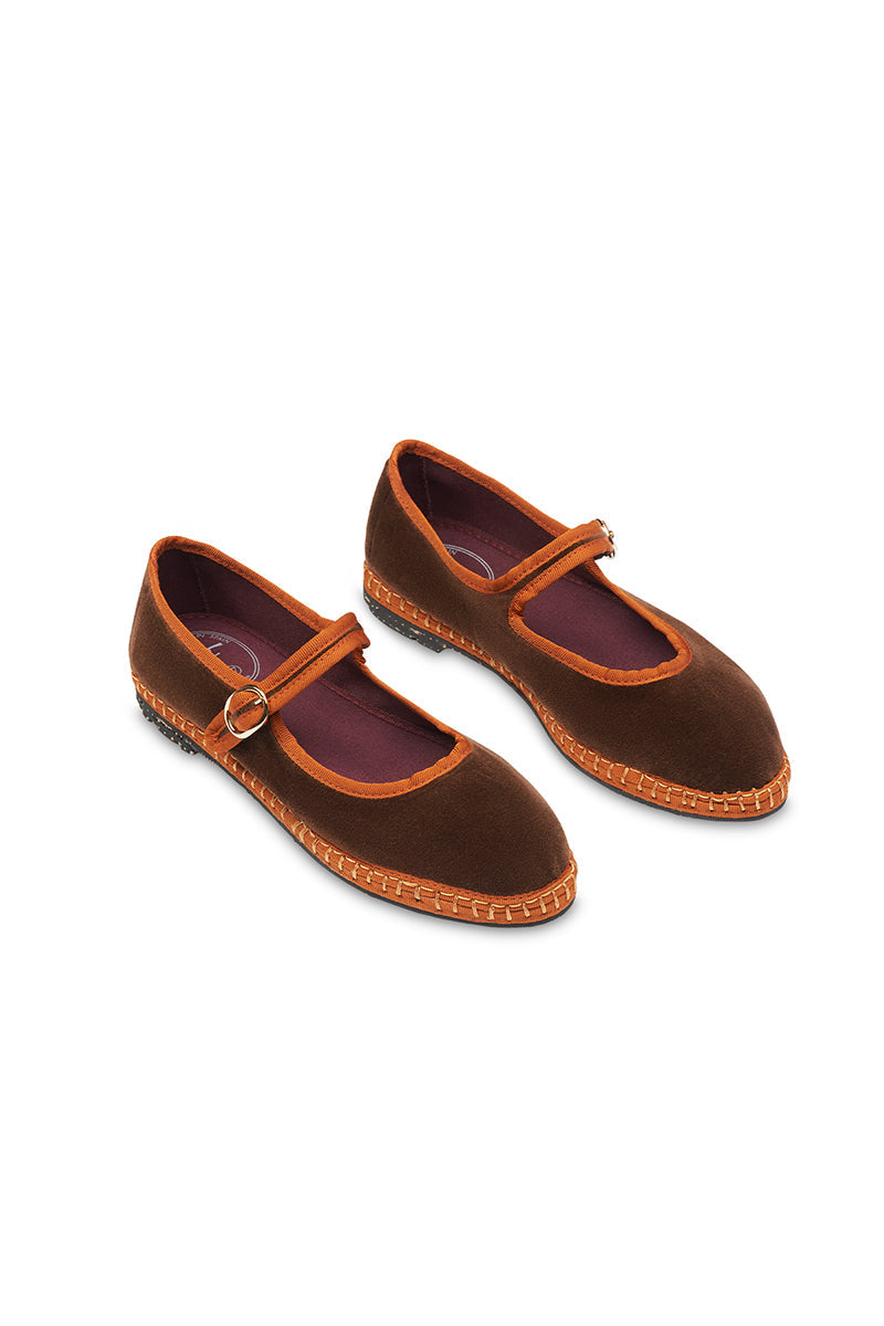 FRIDA MARY JANE VELVET IN BROWN WITH LIGHT BROWN PIPING