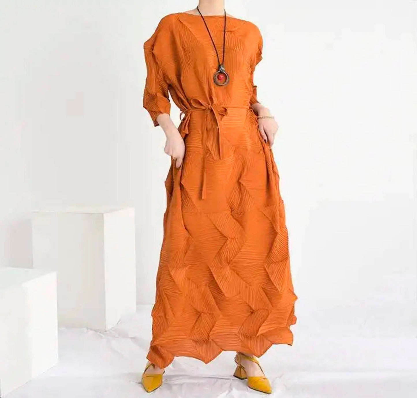 Plissé Geometric Midi Dress