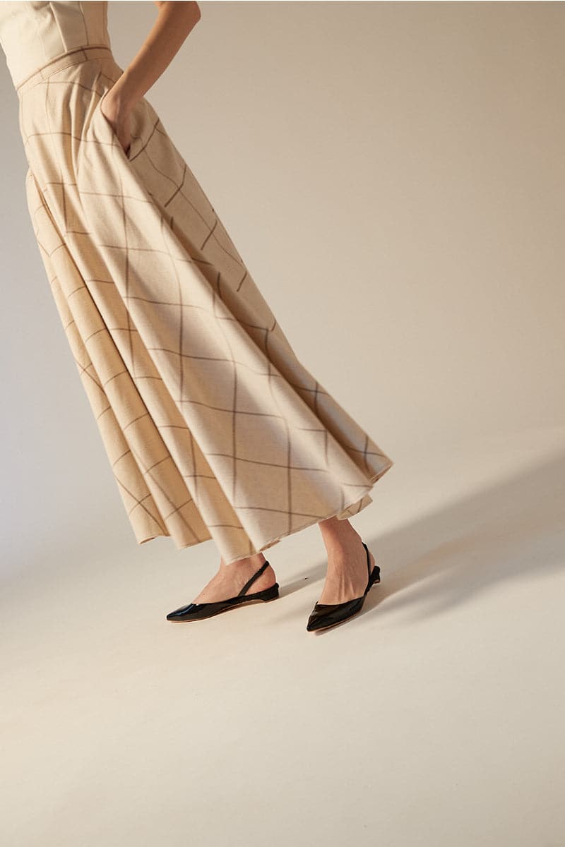 JACKIE BLACK PATENT-EFFECT SLINGBACK FLATS