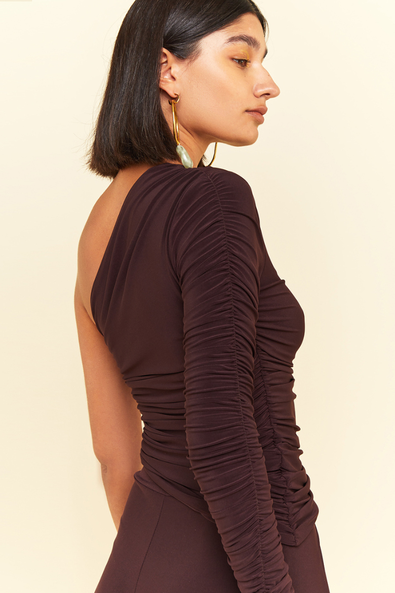 NEPETA TOP AND PANTS SET IN BROWN