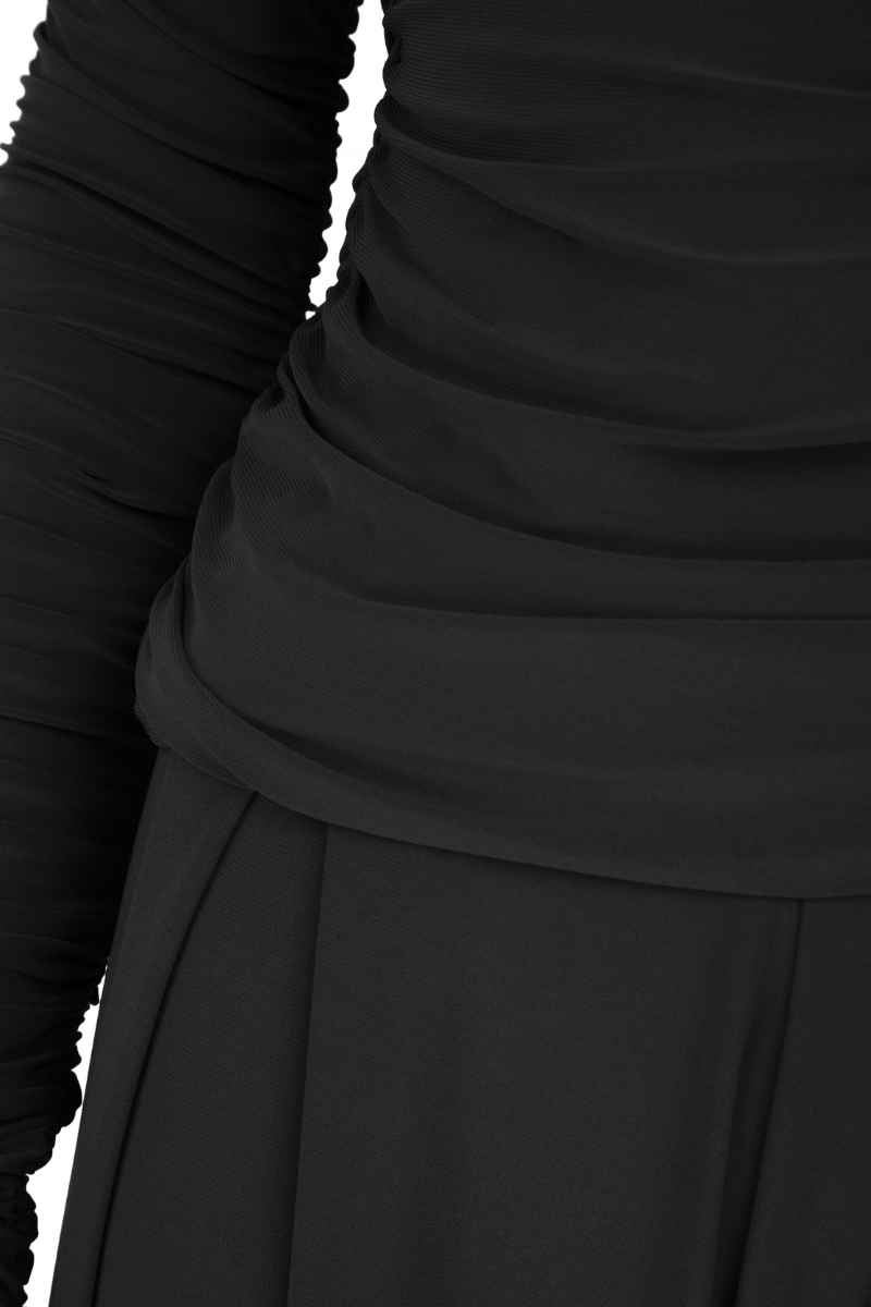 NEPETA TOP AND PANTS SET IN BLACK