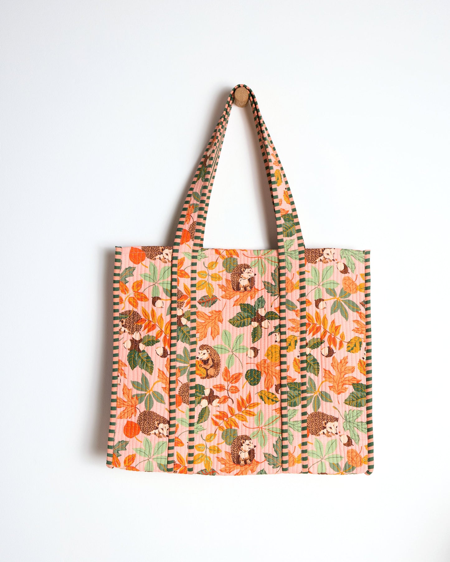 Hedgehog Forest - The Traveler Tote - Peach Leaf