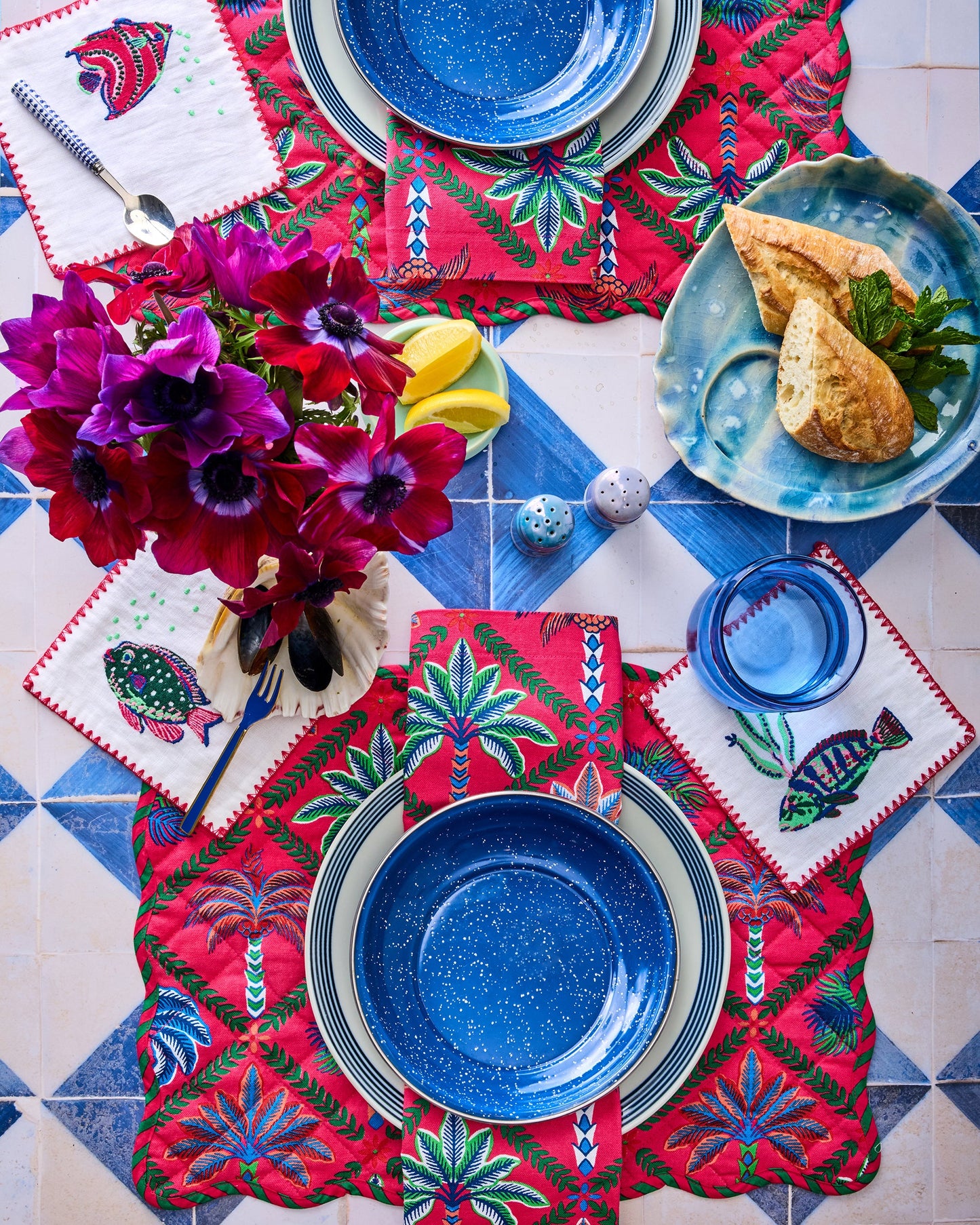 Palm Tree Paradise - Placemats Set Of 4 - Cocktail Umbrella