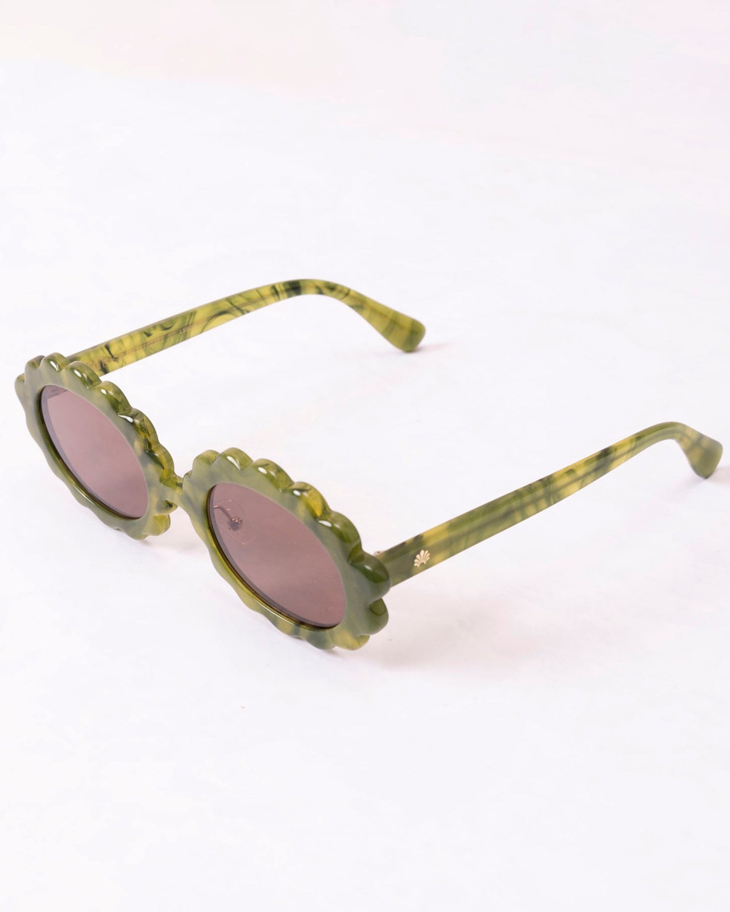 Green - Fern Green Daisy Oval Sunglasses - Lele Sadoughi