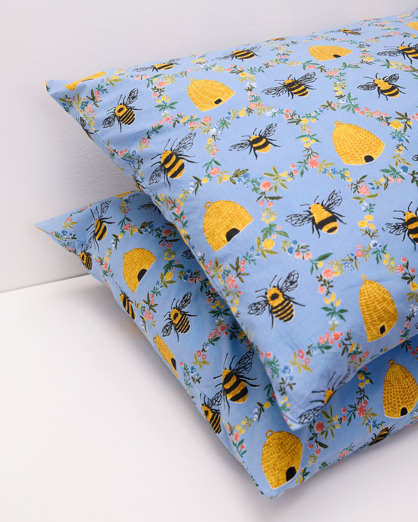 Sweet Bee - Pillowcase Set Of 2 - Soft Blue