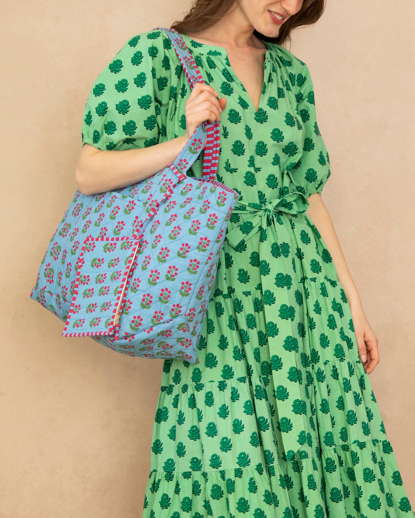 In Bloom - Weekend Bag with Pouch - Denim
