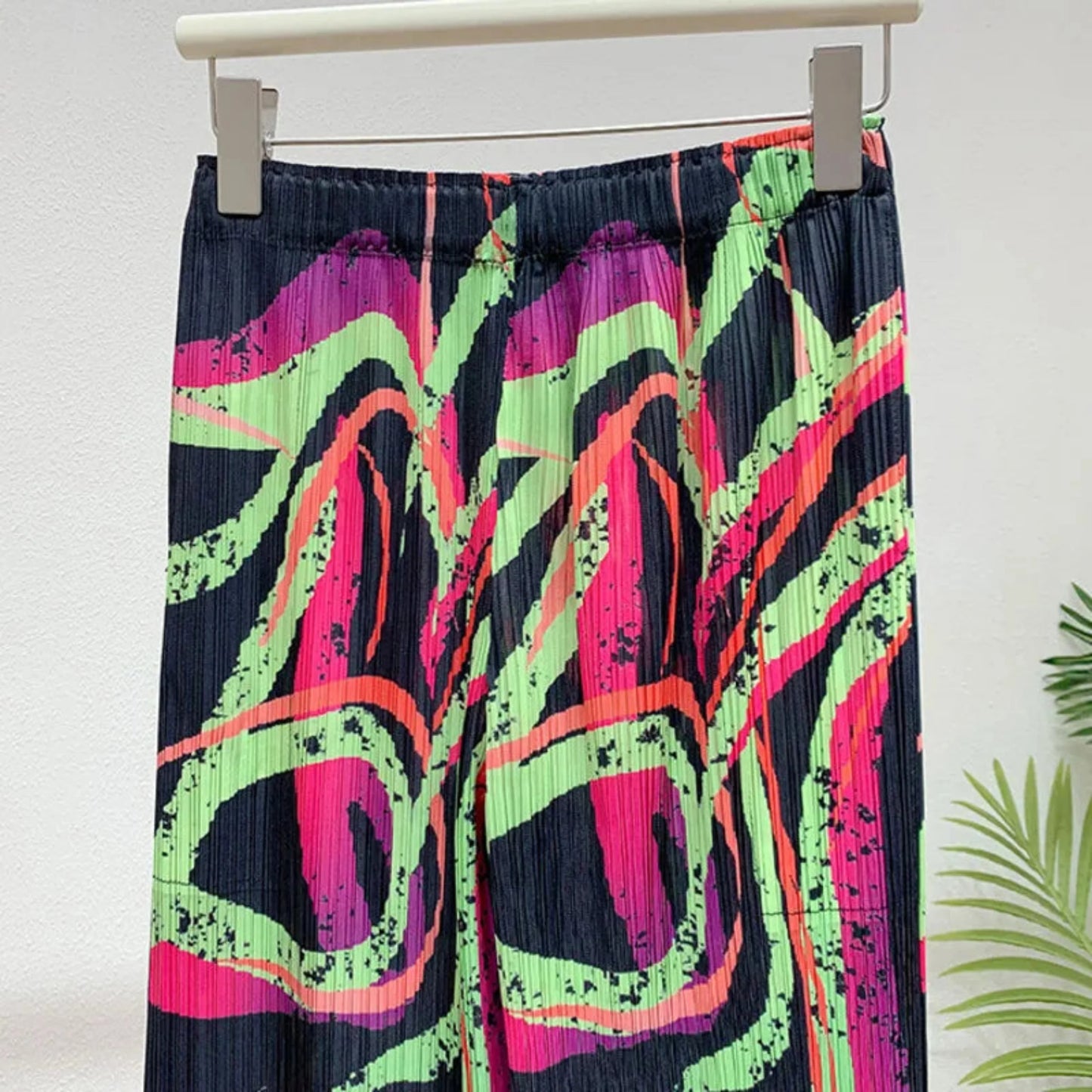 Truly Pleated Pull-On Trousers