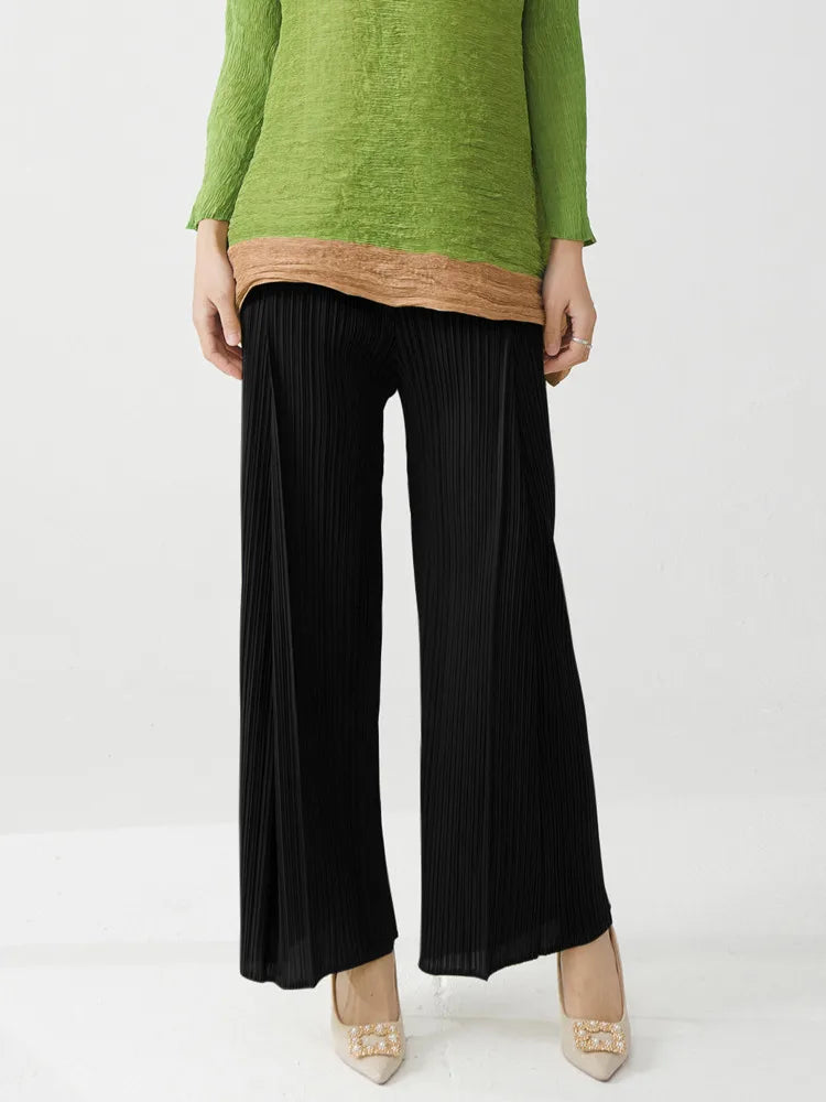 Luxe Wide-Leg Pleated Palazzo Pull-On Pants