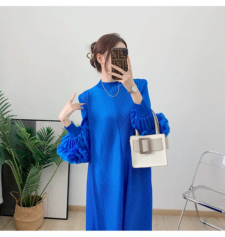 Women's Truly Pleated Oversized Midi Dress