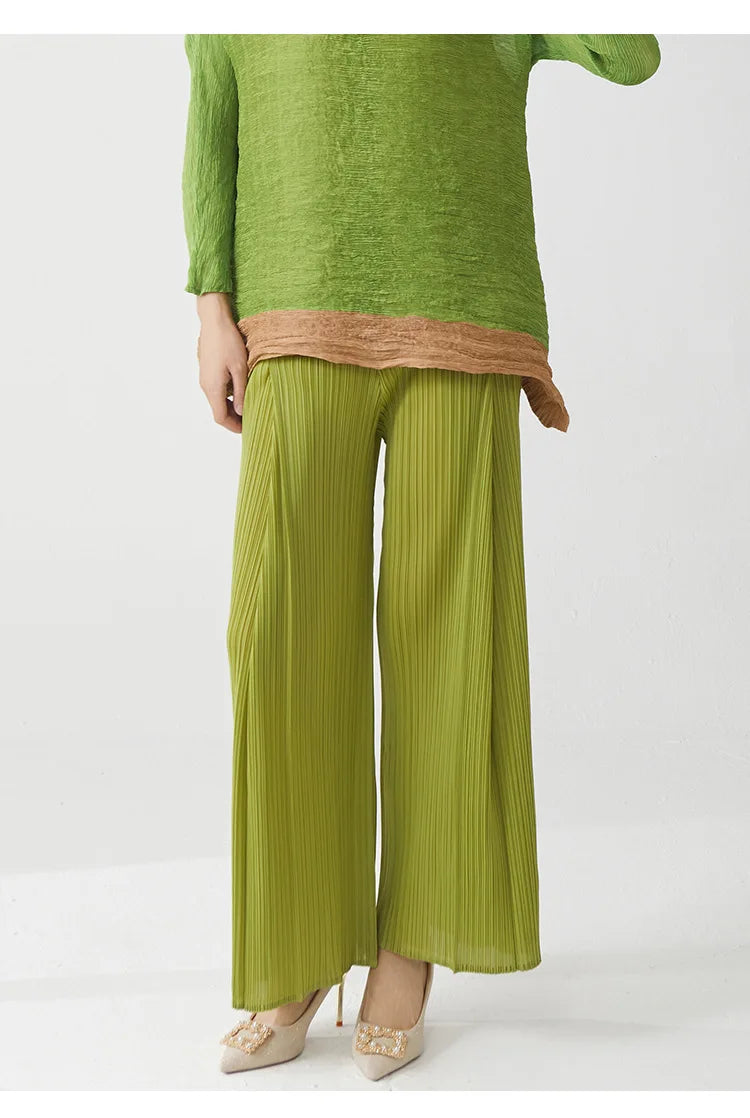 Luxe Wide-Leg Pleated Palazzo Pull-On Pants
