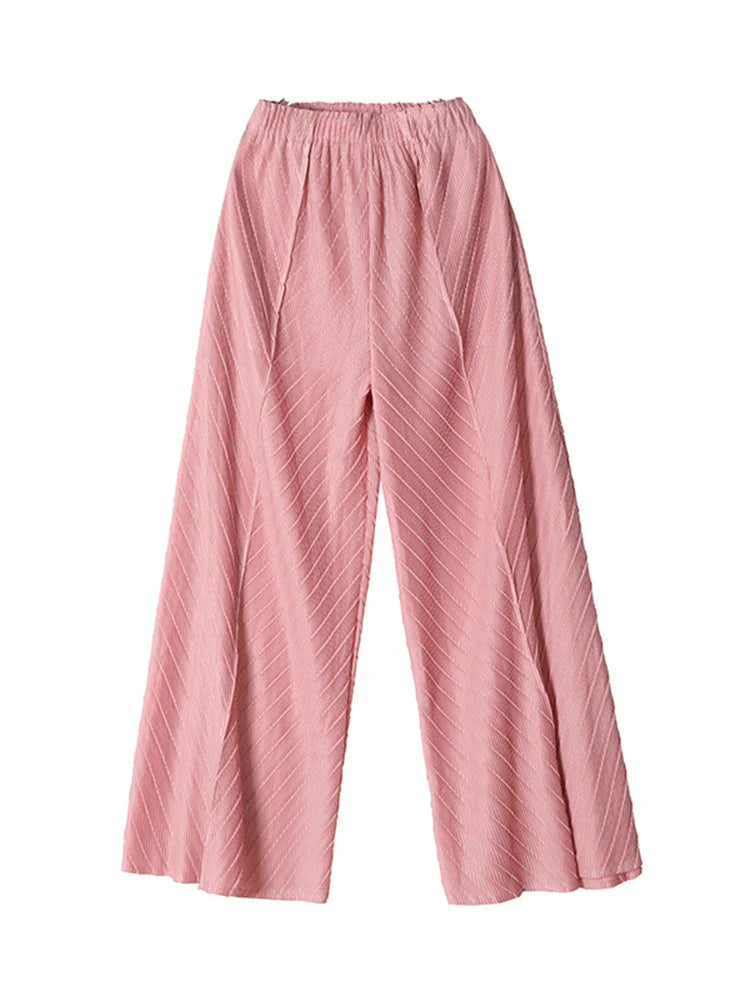 Signature Pull-On Pleated Pants
