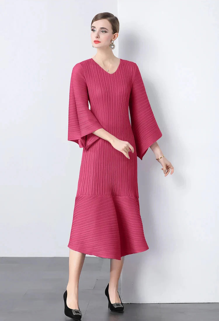 Elegant Pleats Bell Sleeve Dress