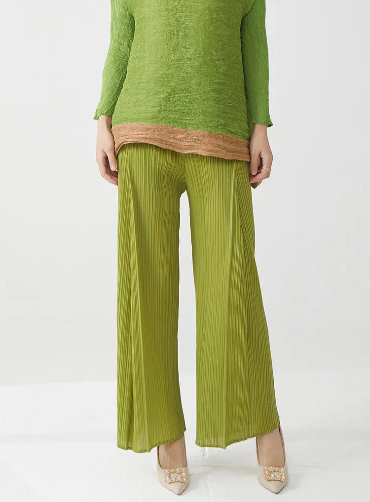 Luxe Wide-Leg Pleated Palazzo Pull-On Pants