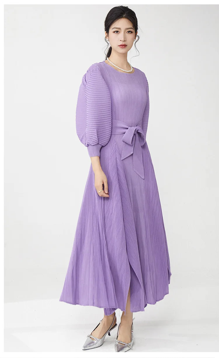 Elegant Stretch-Fit Pleated Dress