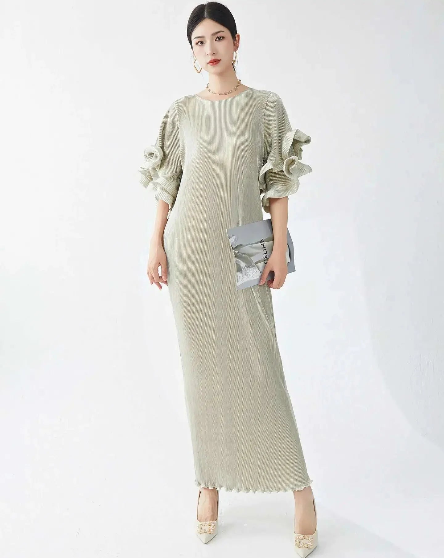 Luxury Pleated Flare Sleeve Dress