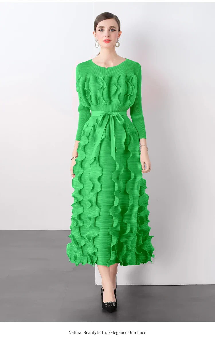 Chic Plissé Pleated Midi Dress
