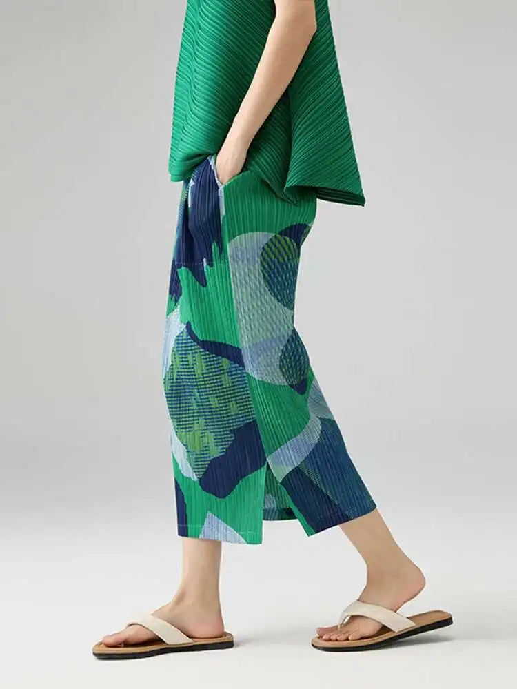 Premium Pleated Geometric Skirt
