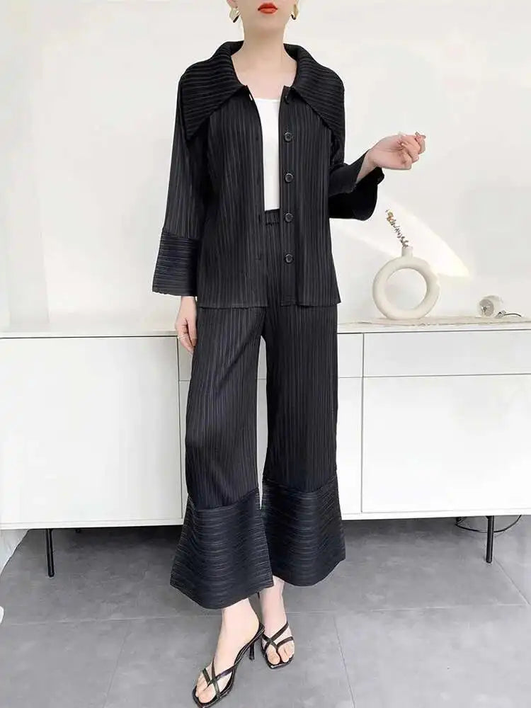 Elegant Plissé Pocket Wide Leg Pant