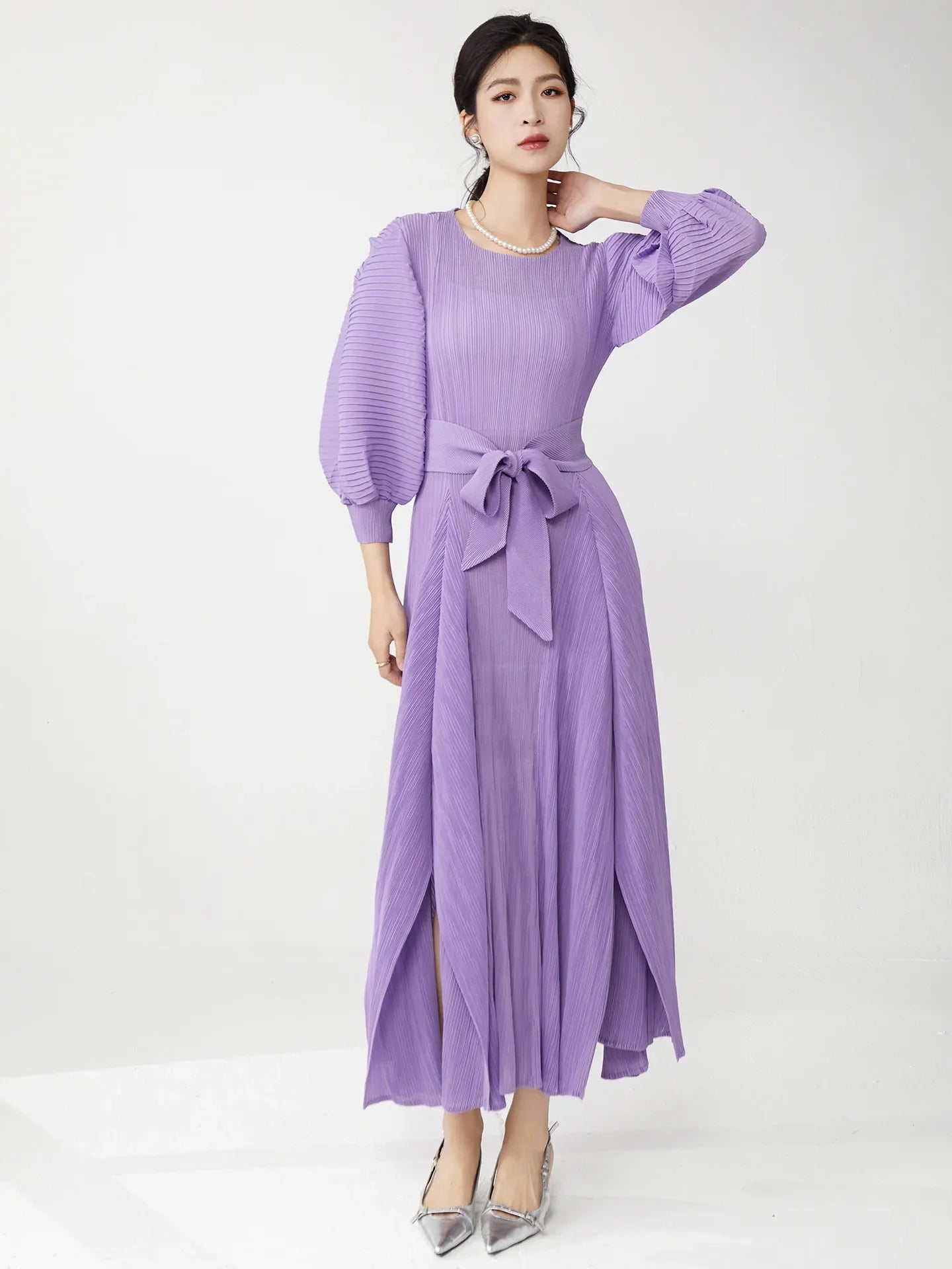 Elegant Stretch-Fit Pleated Dress