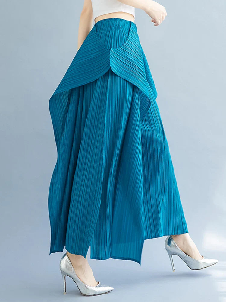 Wide Leg Plissé Pull On Trouser