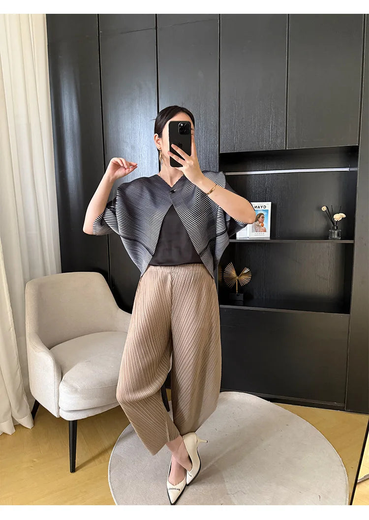 Japanese Pleated Trousers - Pull-On, Modern Cropped