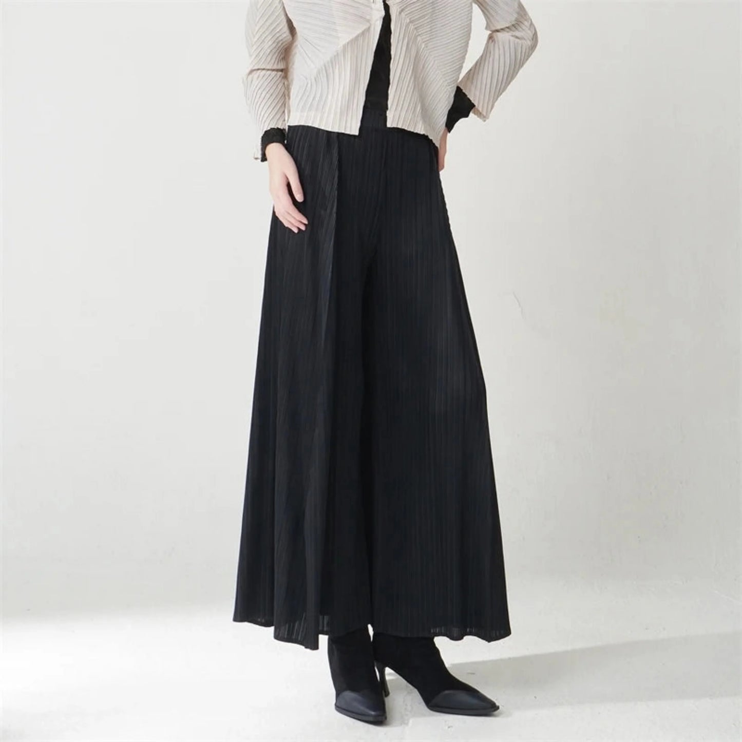 Luxury Pleated Wide Leg Pants