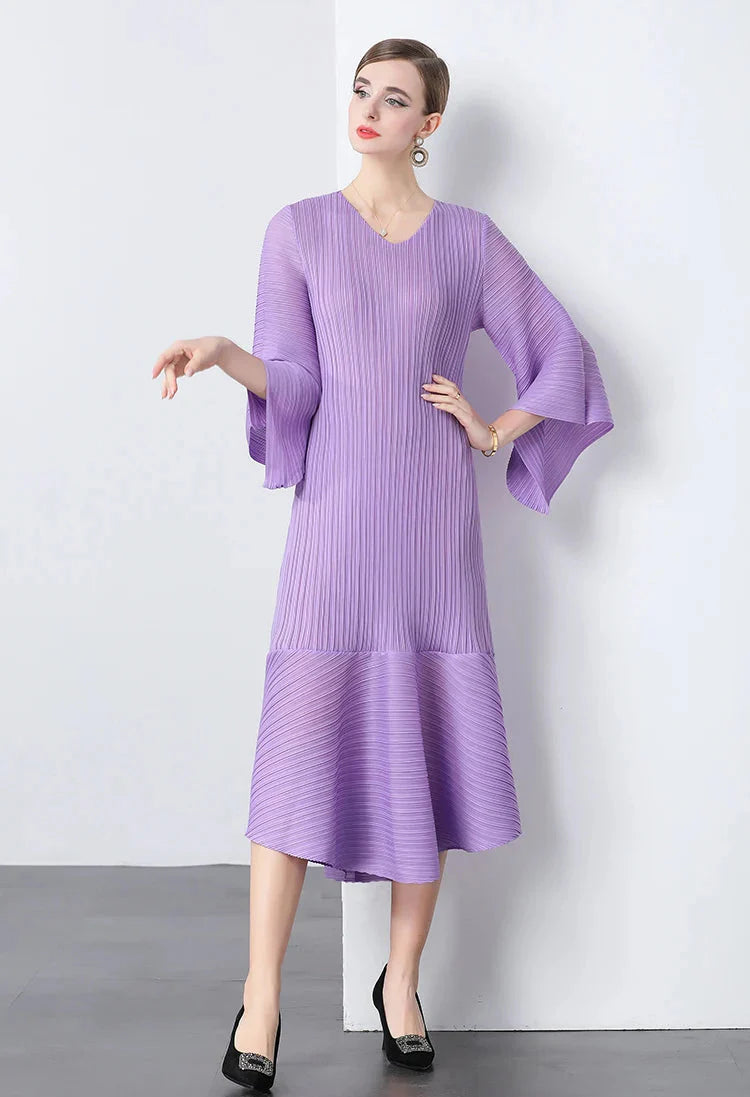Elegant Pleats Bell Sleeve Dress