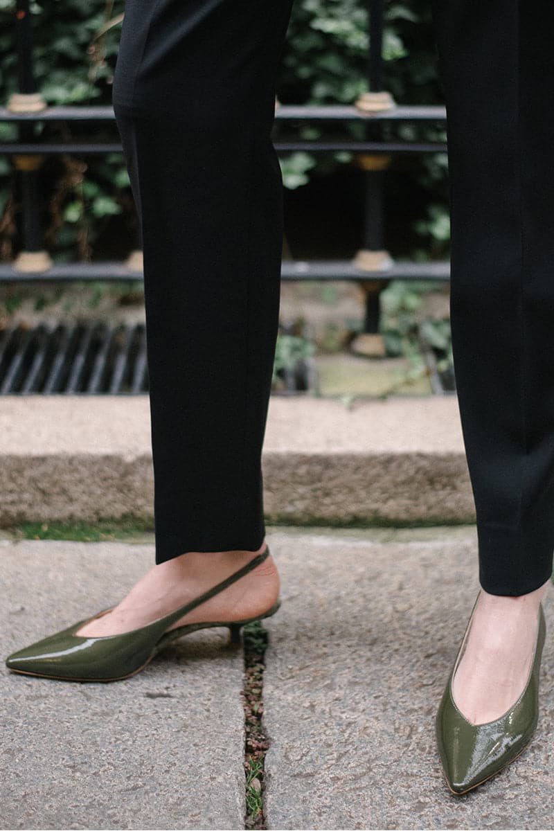SILVANA GREEN PATENT-EFFECT SLINGBCK PUMPS