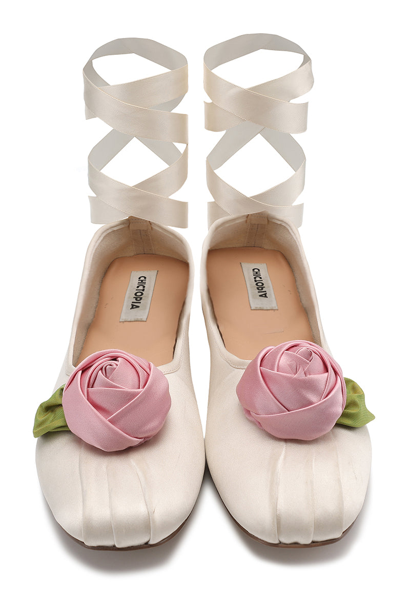 SATIN ROSE FLATS IN IVORY
