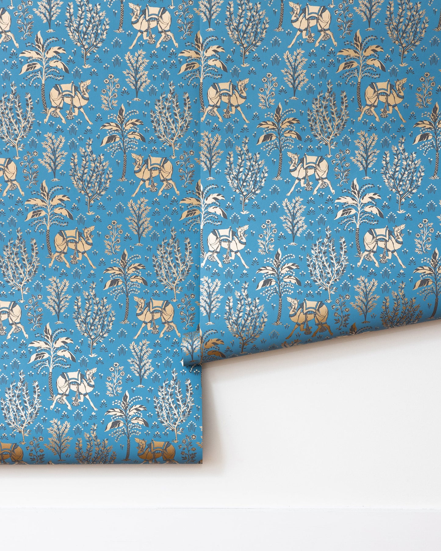 Camel's Courtyard - Wallpaper Double Roll - Gold Slate