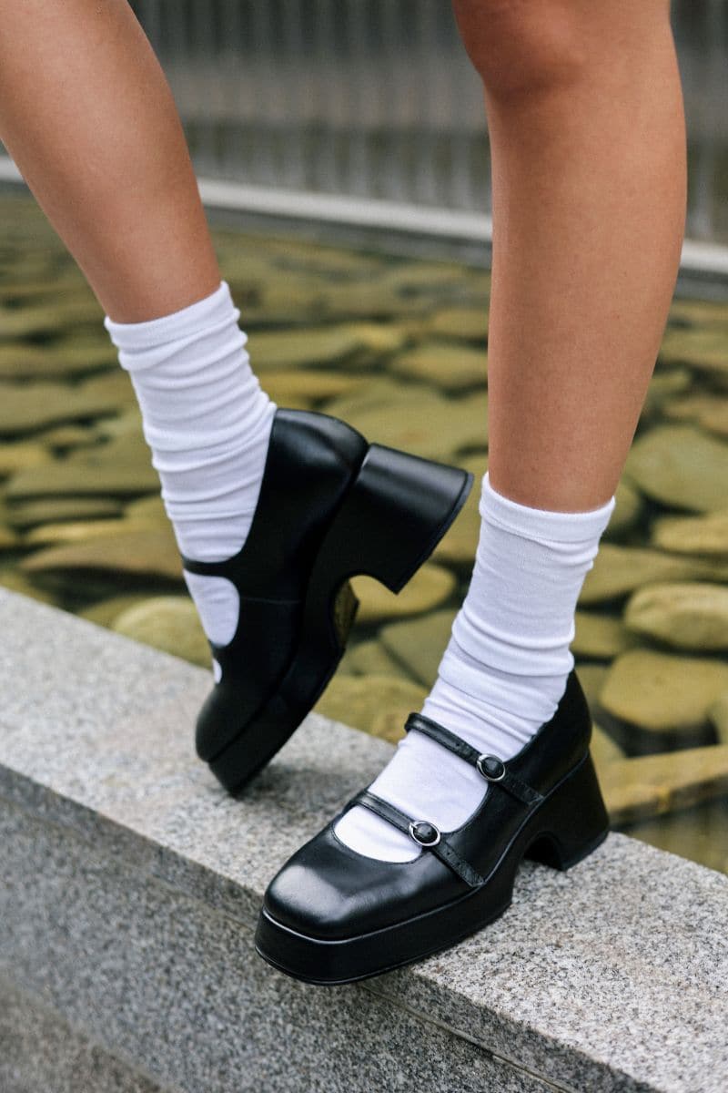 MARY JANE BLACK LEATHER PLATFORM SHOES