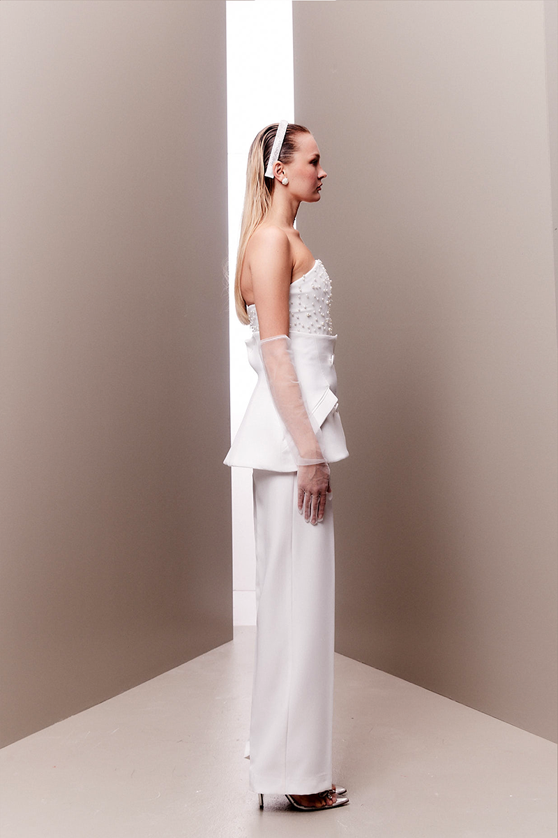 PEARL EMBELLISHED HOURGLASS BRIDAL THREE-PIECE SET