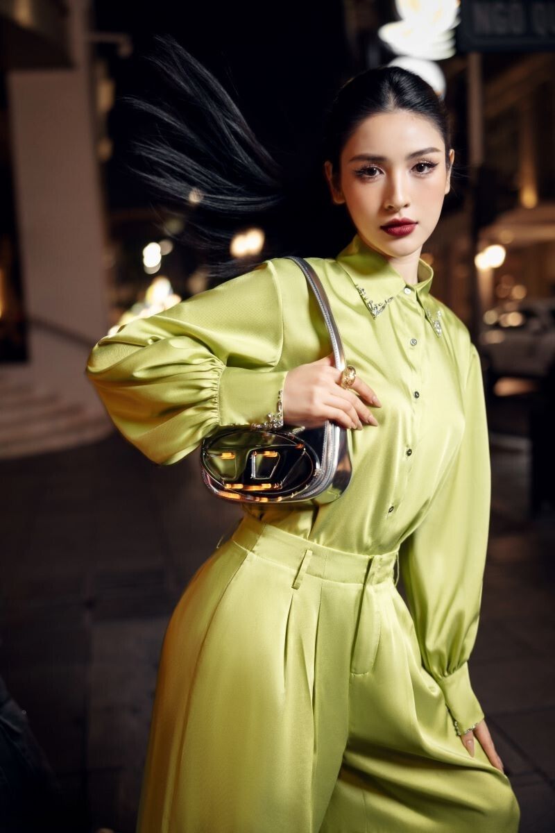 FARAH LIME GREEN SILK SATIN CRYSTAL SHIRT AND PANTS SET