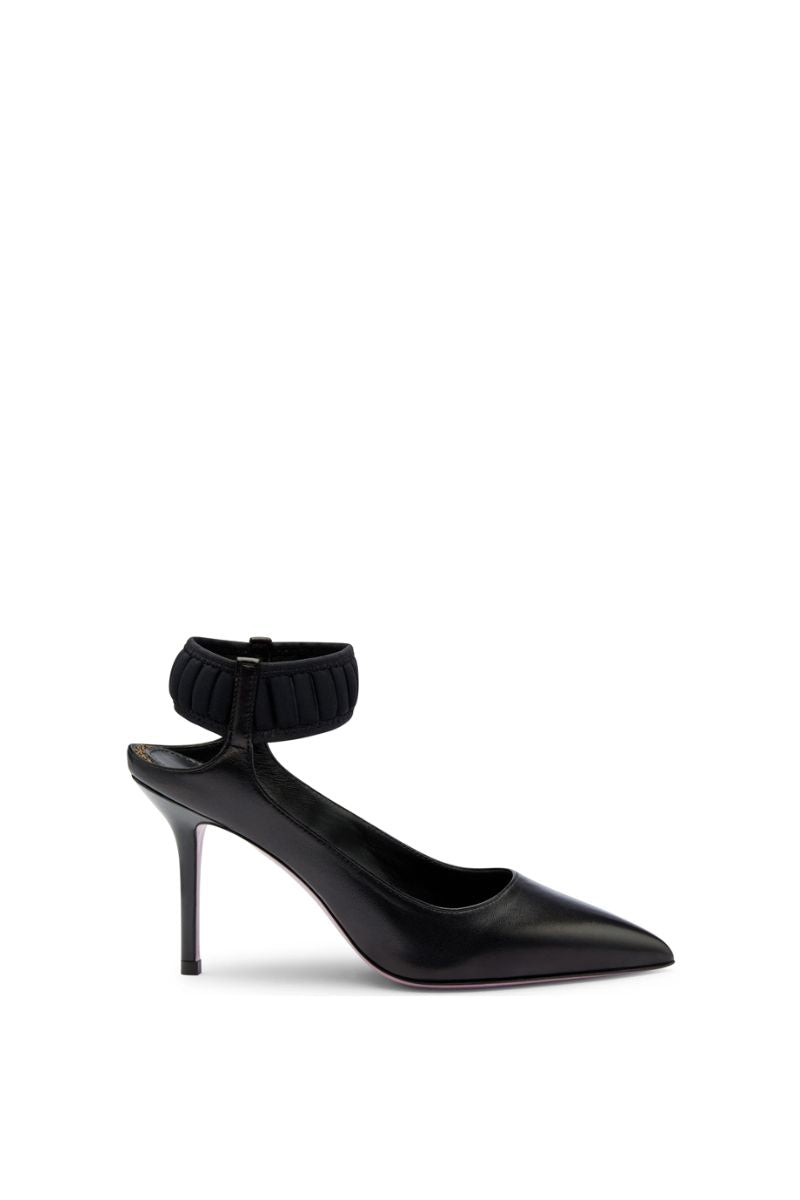 DÉCOLLETÉ ANITA NERO HEELS