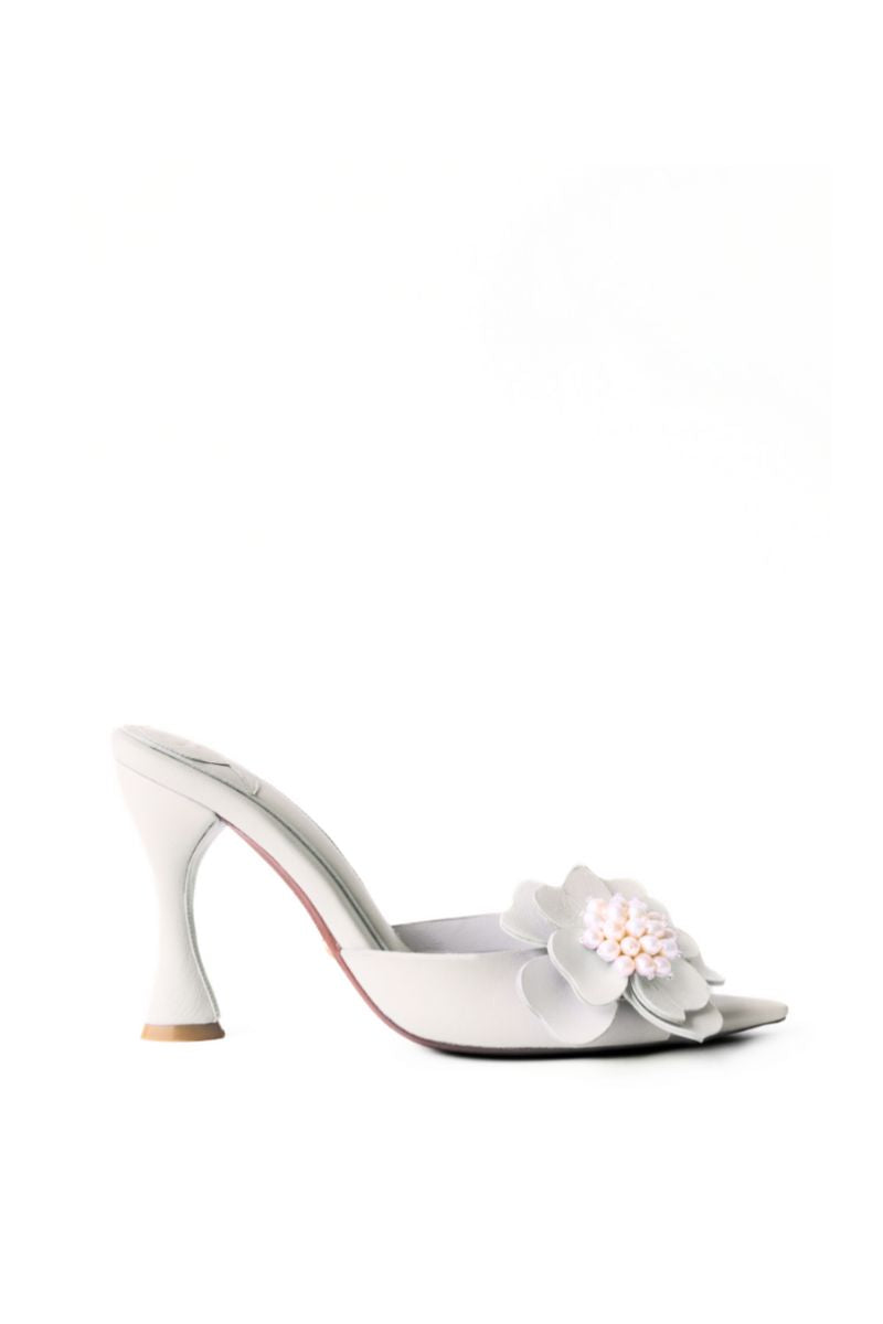 WENDY HEELS