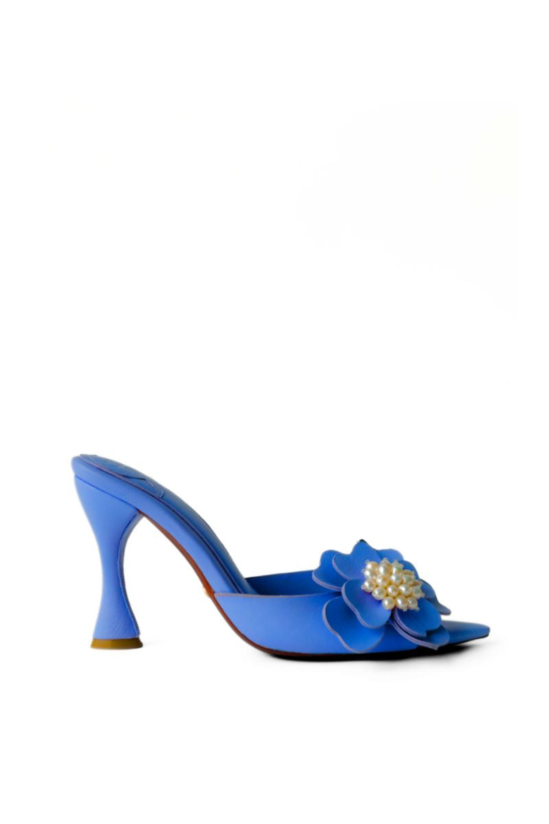 WENDY HEELS
