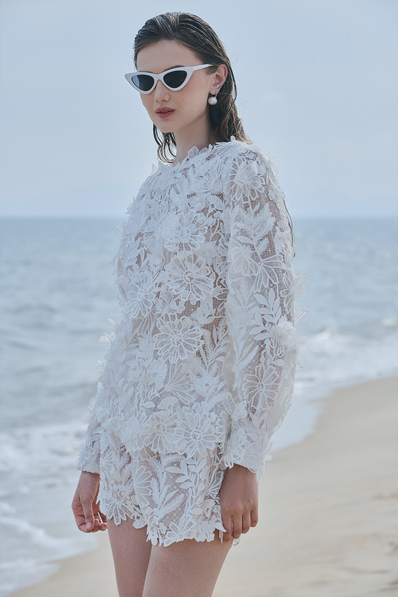 SALADA WHITE EMBROIDERED LACE OUTFIT SET