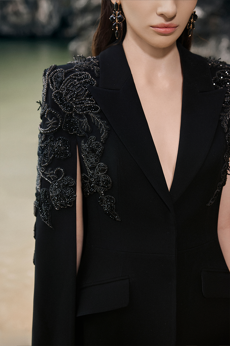 PEARL TAFFETA SET IN BLACK