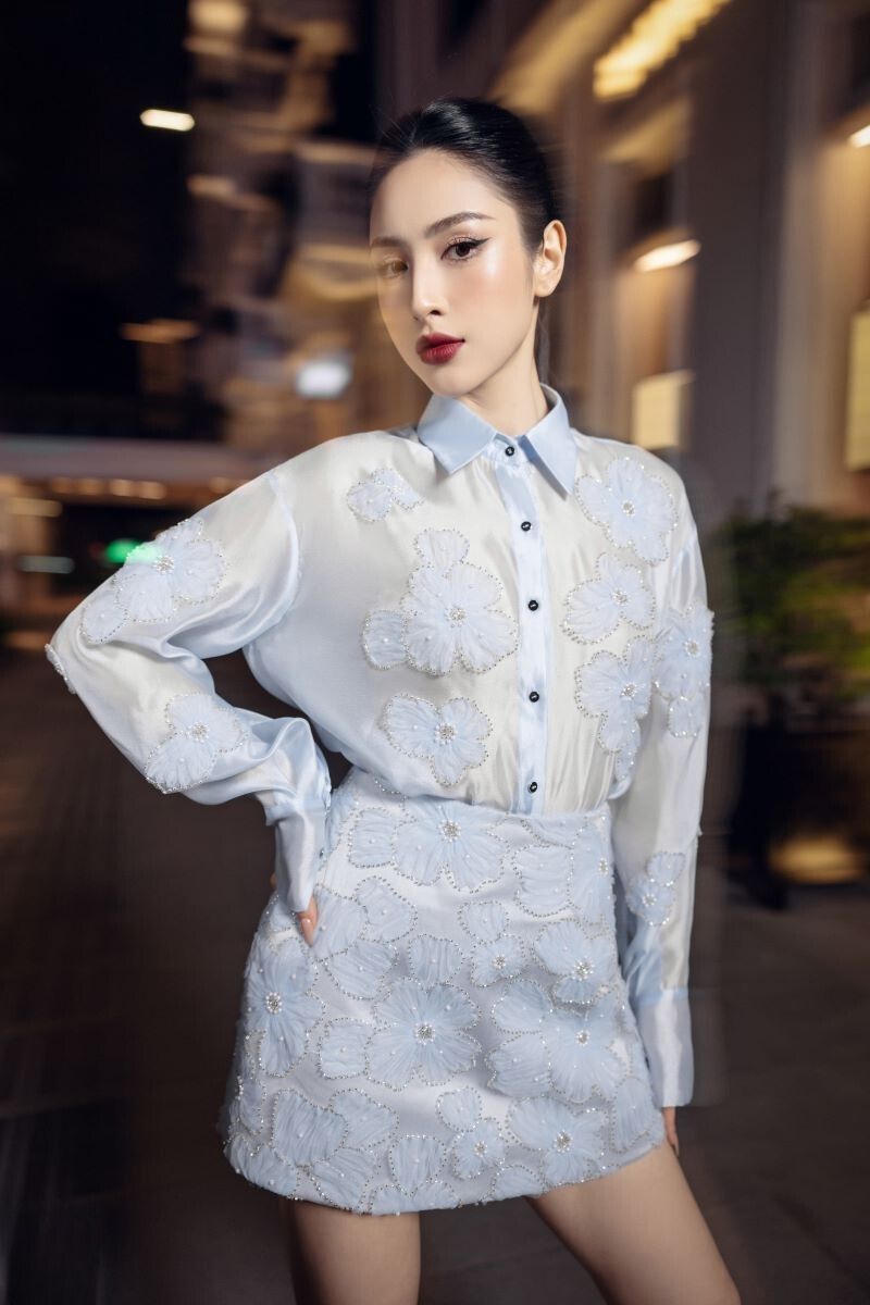FELICIA BLUE SHINY SILK FLORAL SHIRT AND SKIRT SET