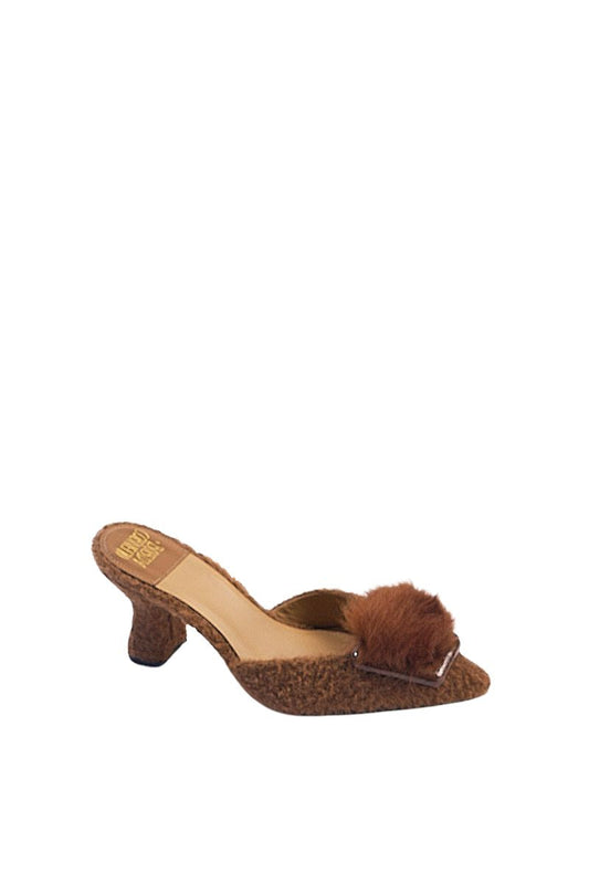 ROBERTA CARAMEL POINTED MULES