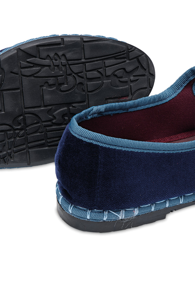MONTAGUE SHOES IN BLUE