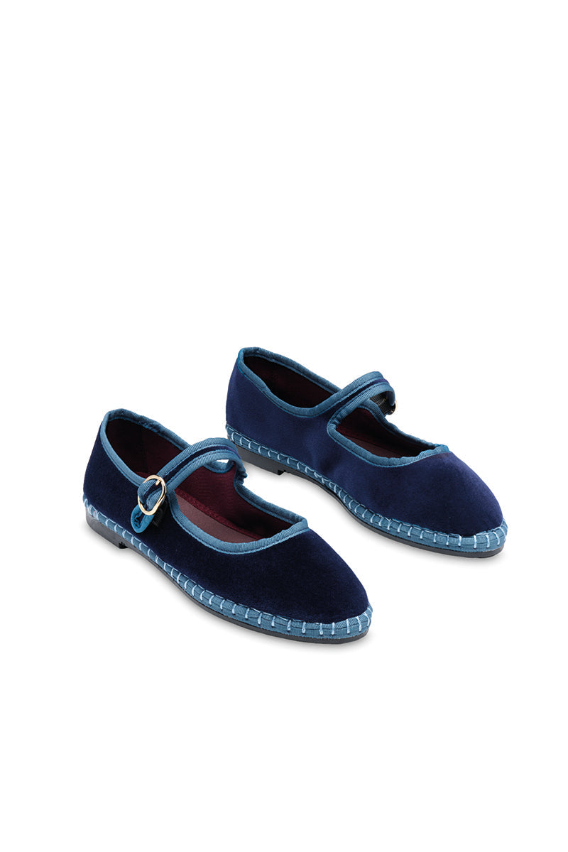 MONTAGUE SHOES IN BLUE