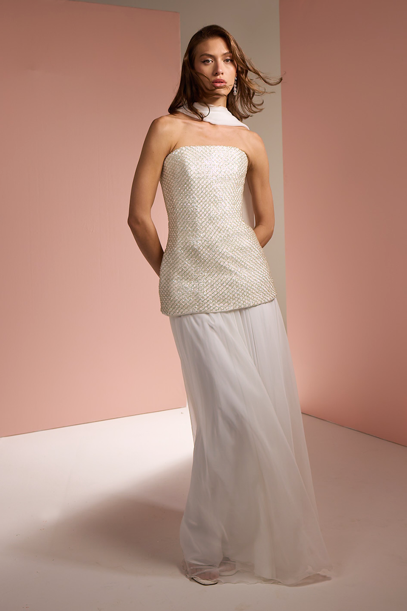 STRAPLESS TOP AND SKIRT SET WITH SCARF IN WHITE