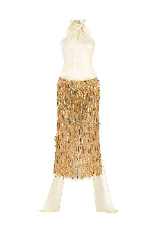 GOLDEN BAMBOO ELEGANCE IN GOLD